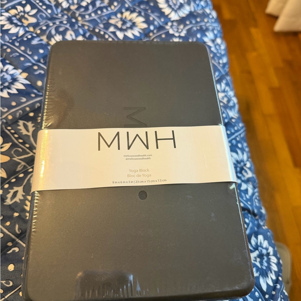 Black Yoga Block